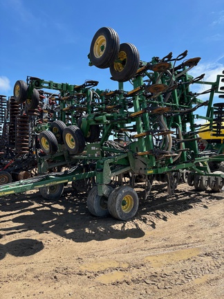 2004 John Deere 1820 Air Seeder