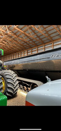 2021 Misc 1700 Grain Cart