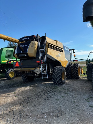 2018 CLAAS LEXION 760 Combine