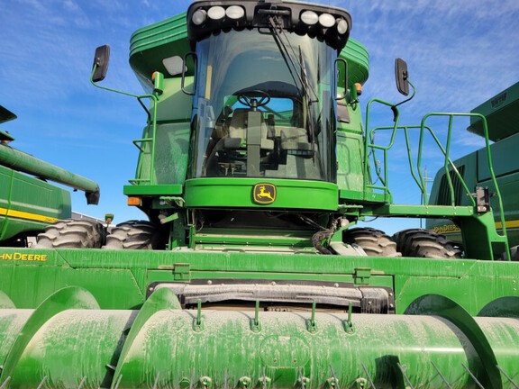 2011 John Deere 9870 STS Combine