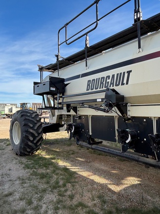 2009 Bourgault 6700ST Air Seeder