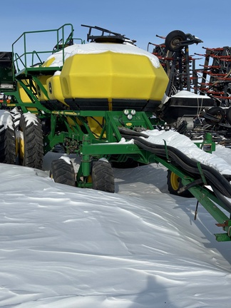 2008 John Deere 1910 Air Seeder