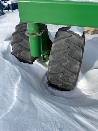 2008 John Deere 1910 Air Seeder