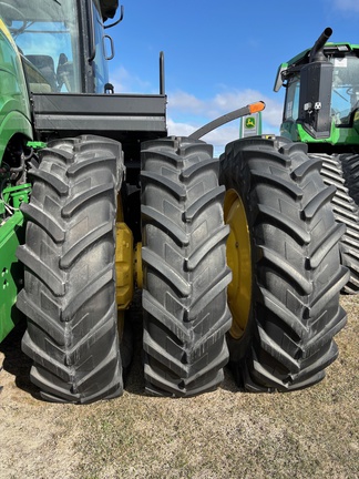 2012 John Deere 9560R Tractor 4WD