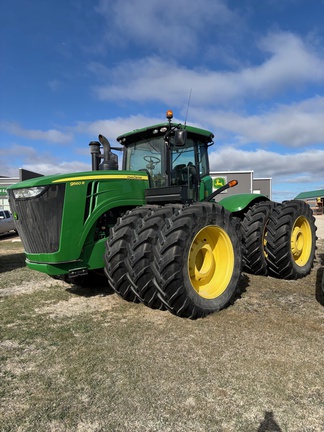 2012 John Deere 9560R Tractor 4WD