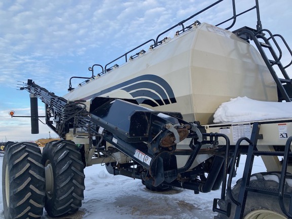2014 Bourgault 8910 Air Seeder