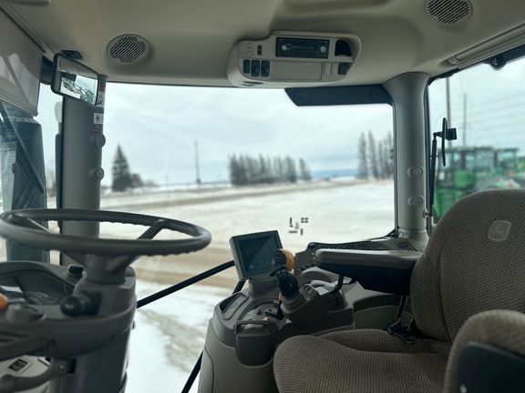 2019 John Deere 6195R Tractor