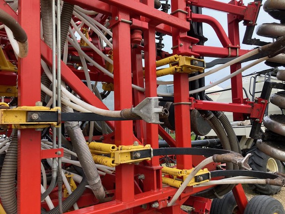 2010 Bourgault 5710 Air Seeder