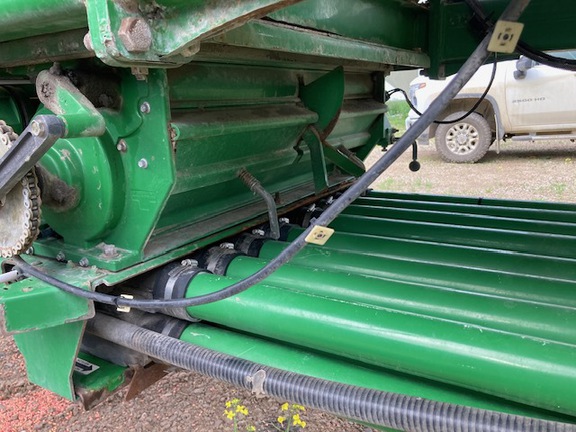 John Deere 1910 Air Seeder