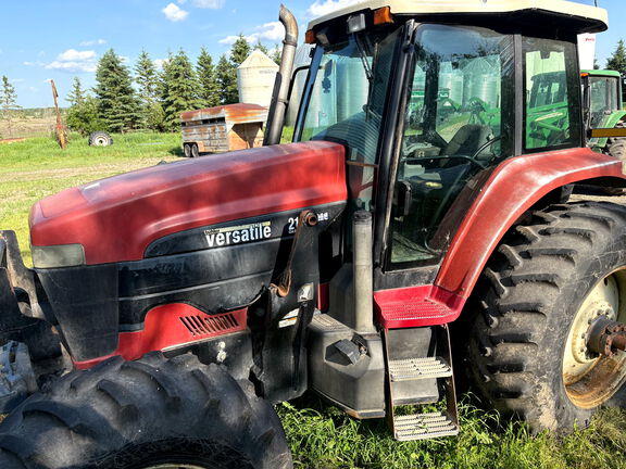 2005 Versatile 2145&3895 LOADER Loader