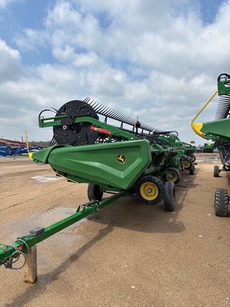 2022 John Deere HD50R Header Combine