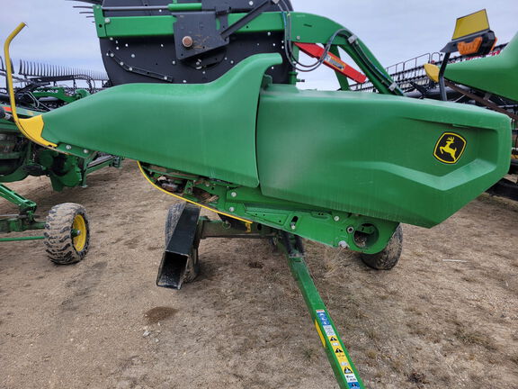 John Deere RD40F Header Combine