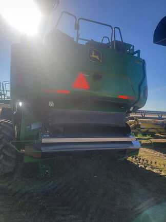 2024 John Deere X9 1100 Combine