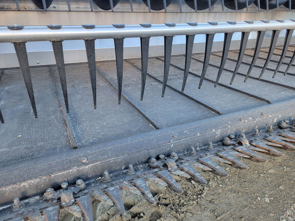 2024 MacDon FD240 Header Combine