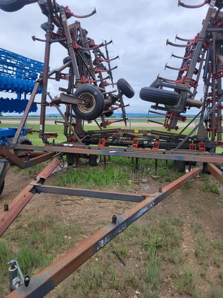 1995 Flexi-Coil 800 Chisel Plow