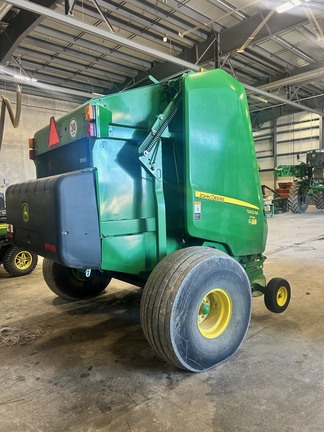 2021 John Deere 560M Baler/Round