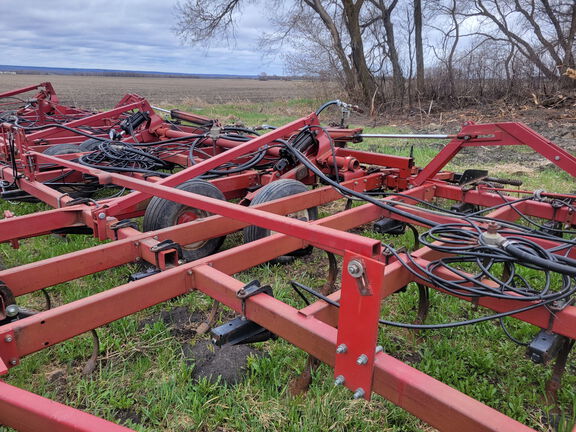Case IH 4900 Field Cultivator