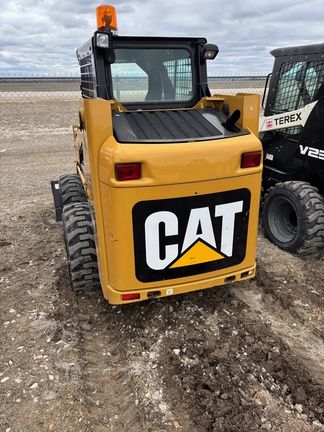 2011 Caterpillar 226BG Skid Steer Loader