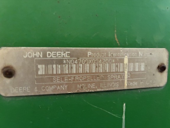 1999 John Deere 4700 Sprayer/High Clearance