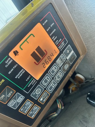 2009 John Deere 568 Baler/Round