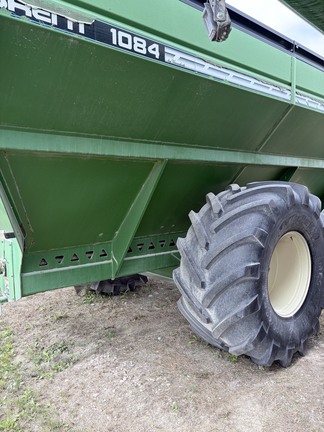2015 Brent 1084 Grain Cart