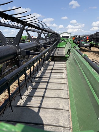 2013 John Deere D450 Windrower
