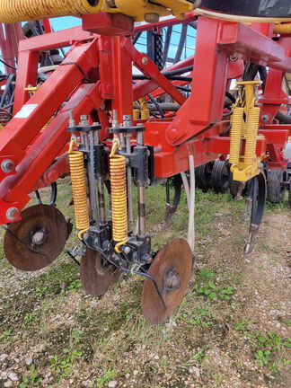 2007 Bourgault 5710 Air Seeder