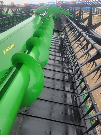 2021 John Deere RD40F Header Combine
