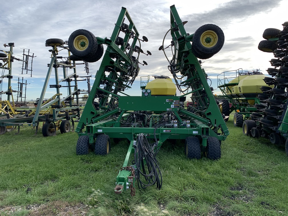 John Deere 1895 Air Seeder for sale in Winnipeg, MB IronSearch