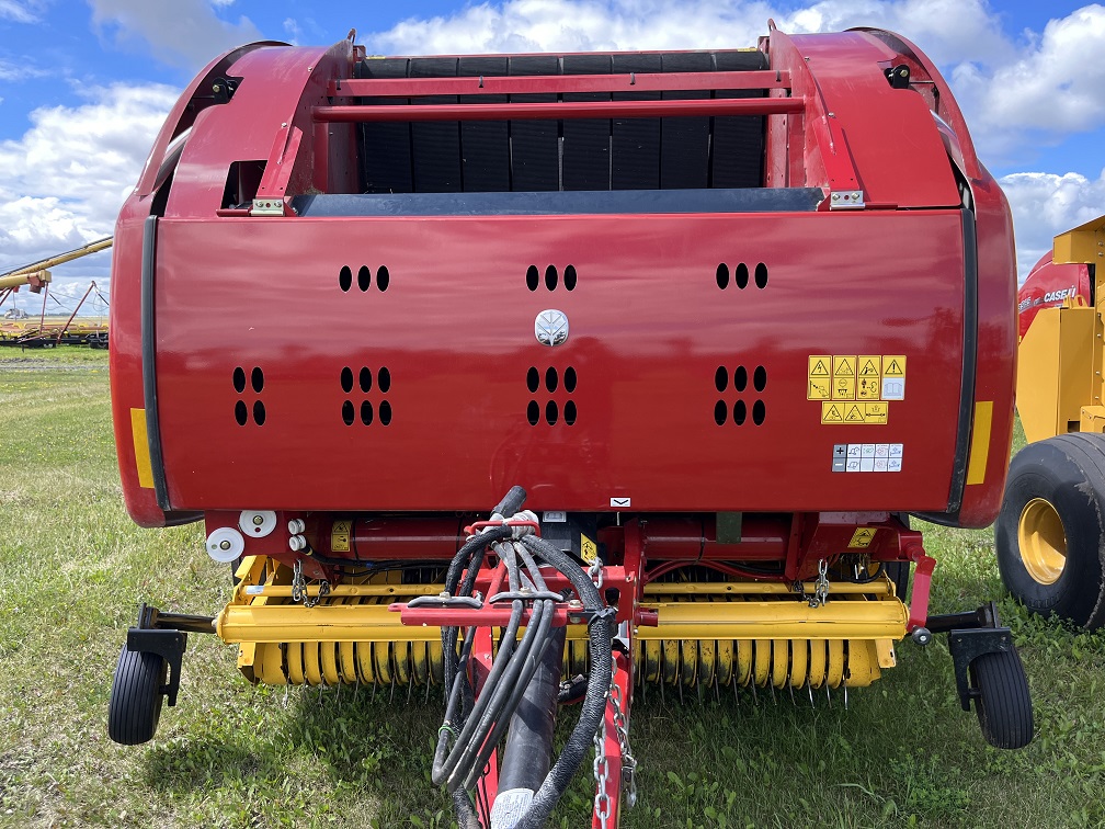 2021 New Holland Rollbelt 560 Baler/Round