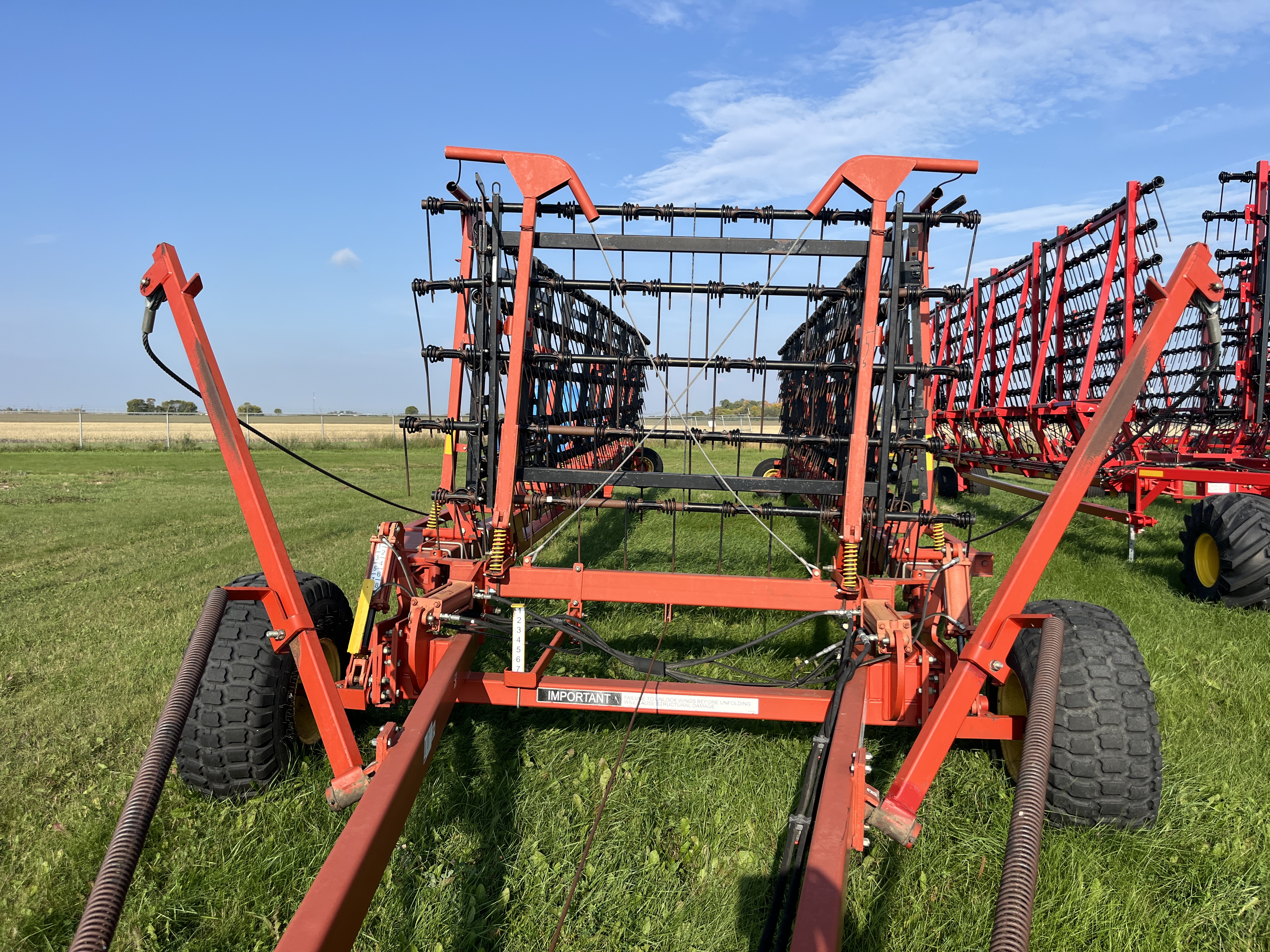 2008 Bourgault 6000 Harrow