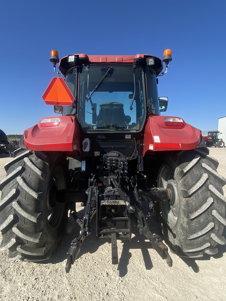 2015 Case IH Farmall 105U Tractor