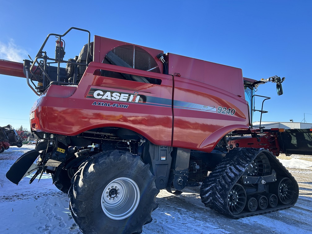 2018 Case IH 9240 Combine