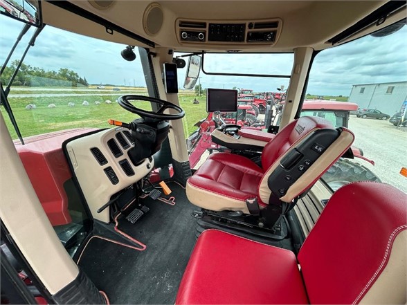 2021 Case IH Steiger 620 AFS Quad Tractor