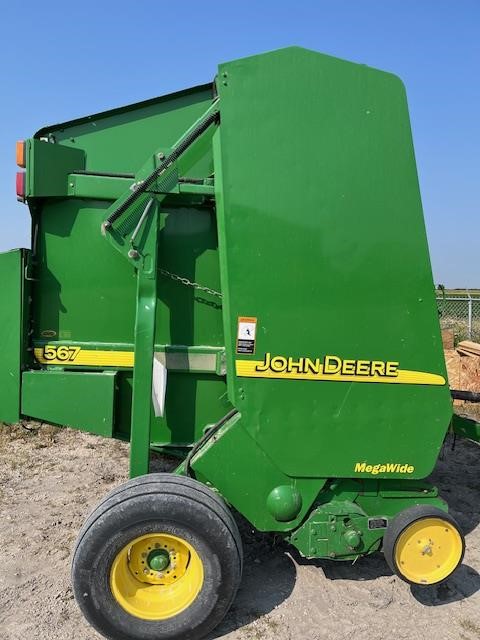 2004 John Deere 567 Baler/Round