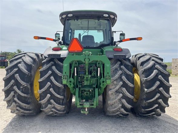 2011 John Deere 8360R Tractor