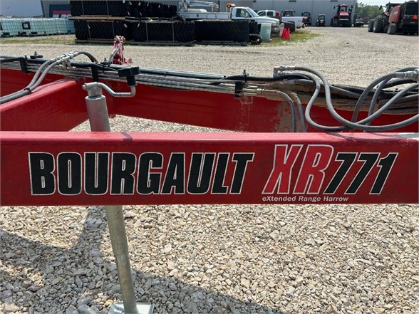 2022 Bourgault XR771-90 Tillage