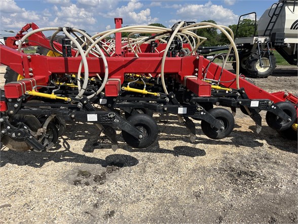 2016 Bourgault 3320-60 Air Seeder