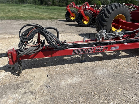 2016 Bourgault 3320-60 Air Seeder