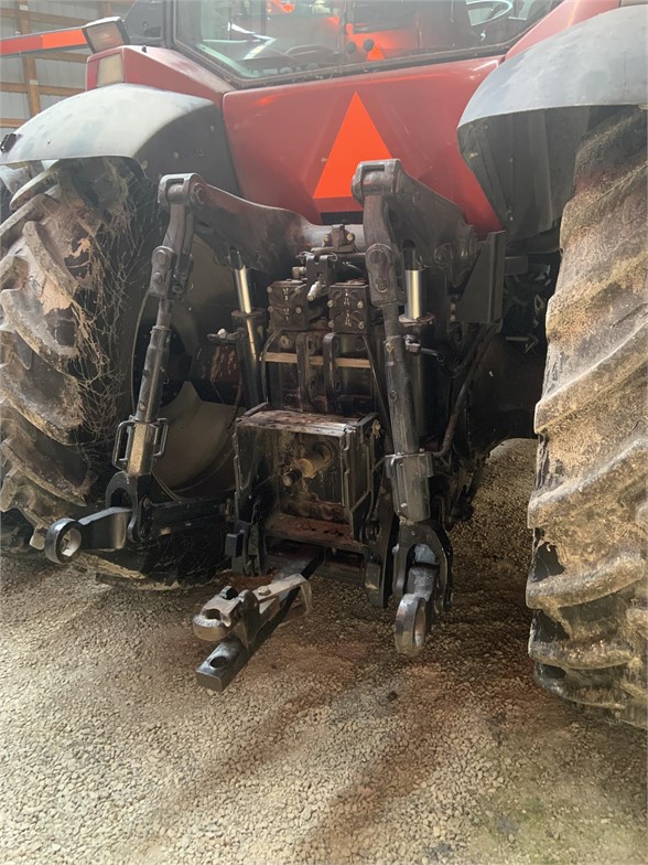 2002 Case IH MX240 Tractor