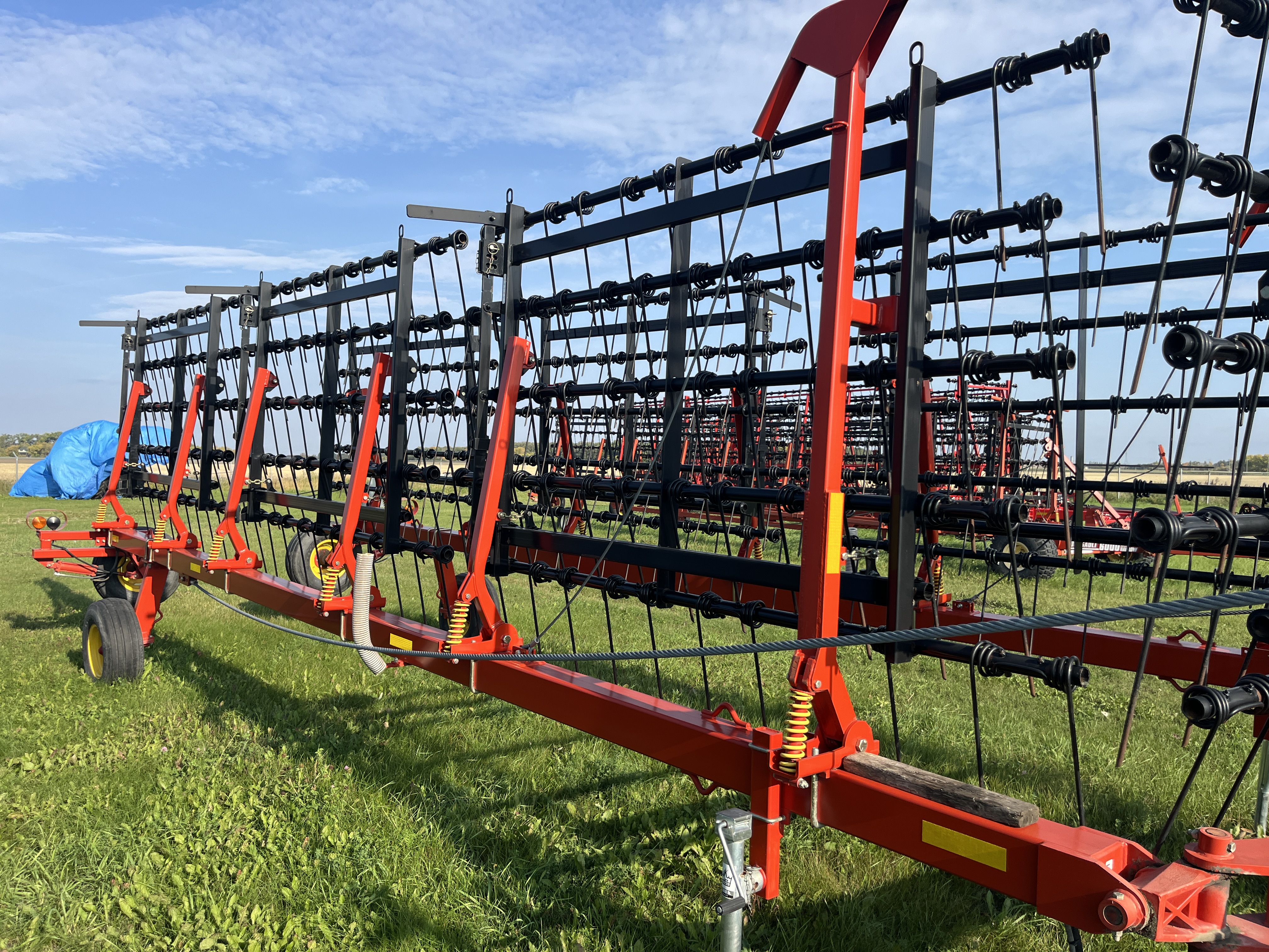 2014 Bourgault 6000 Harrow