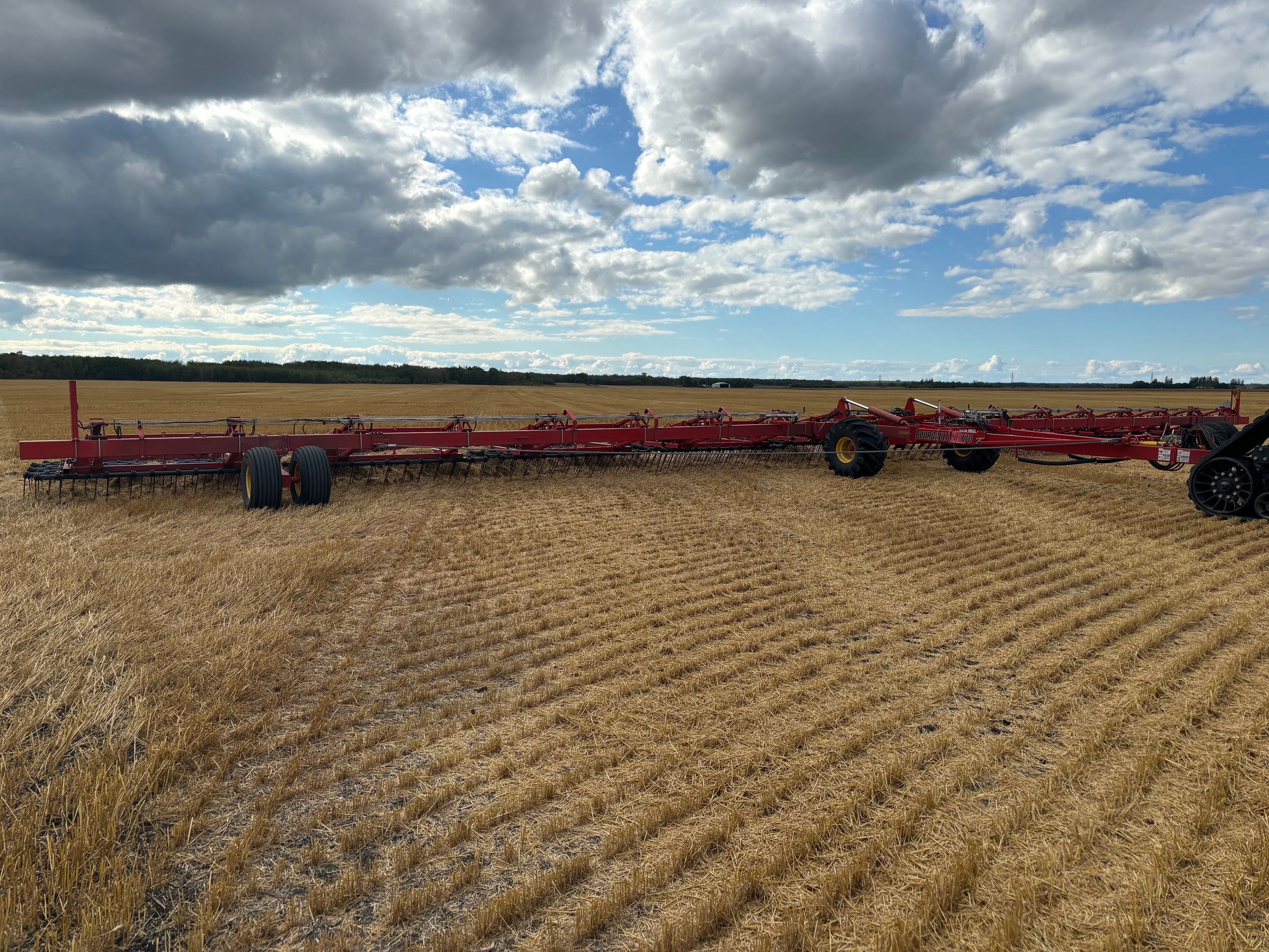 2018 Bourgault XR770-90 Tillage