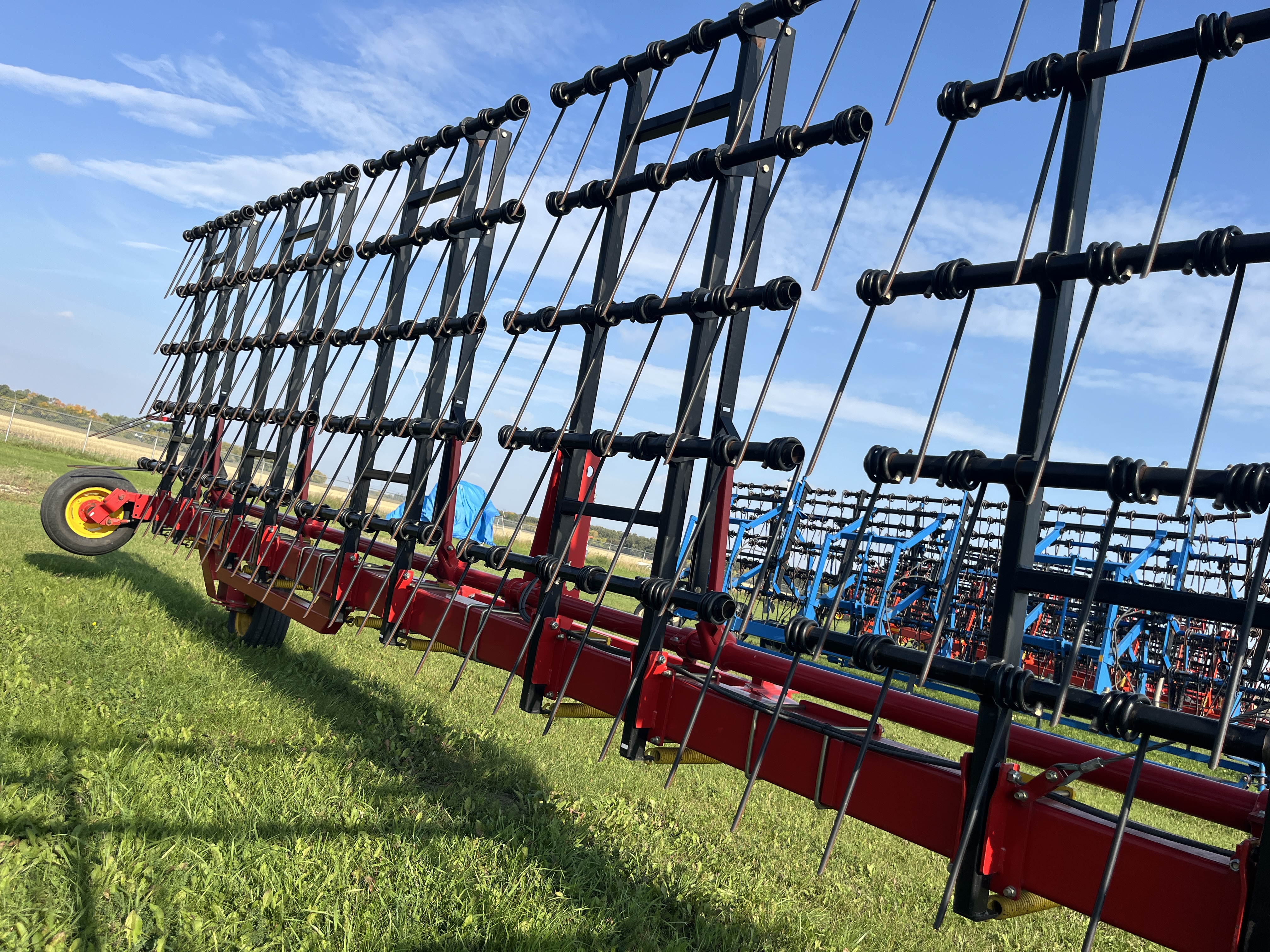 2017 Bourgault 7200 Harrow Heavy