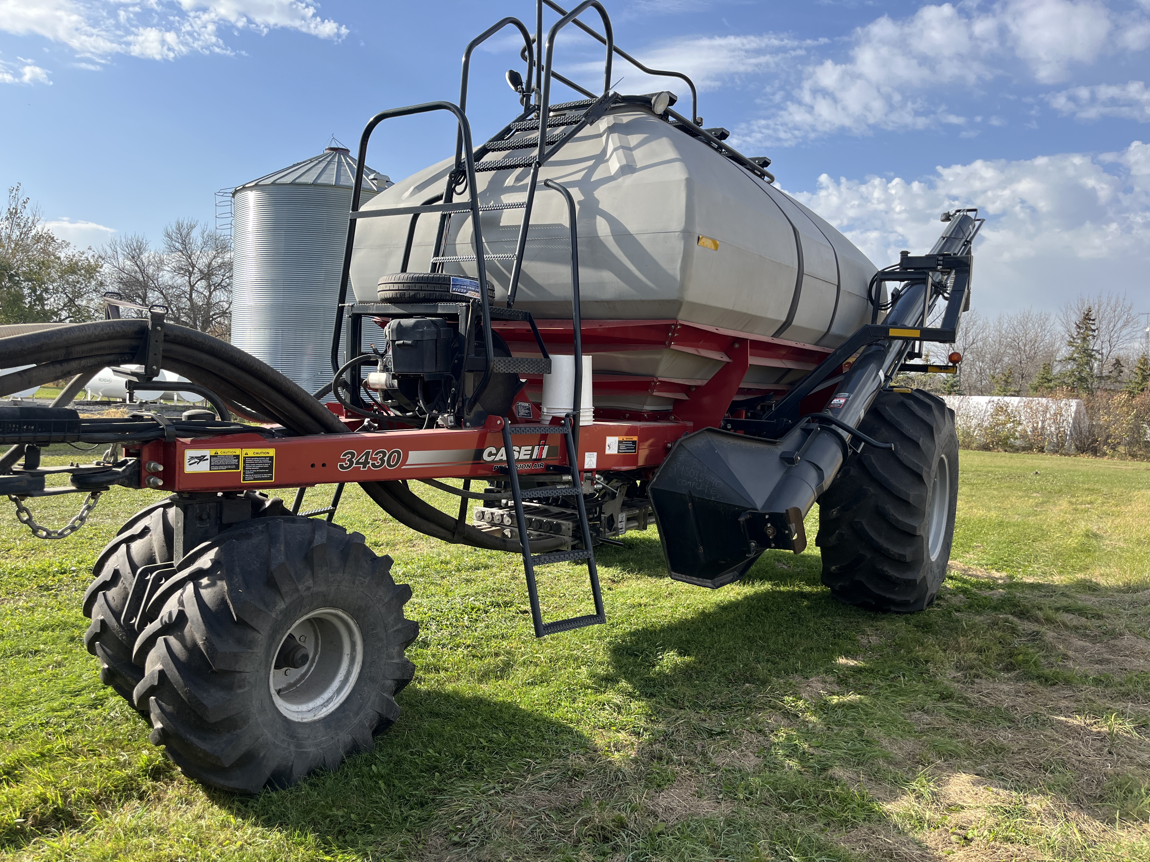 2009 Case IH 3430 Air Tank/Cart