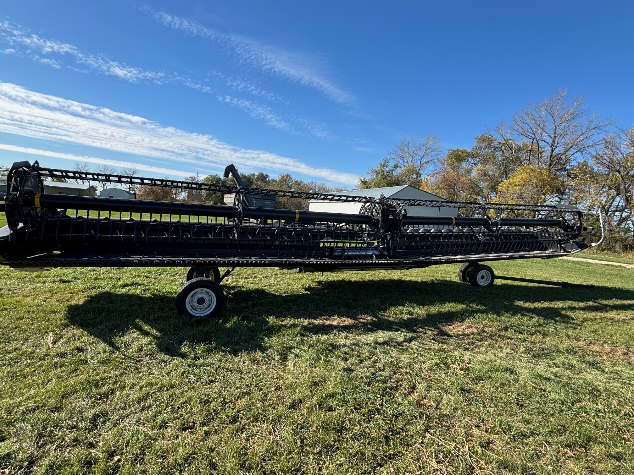 2013 MacDon FD75 Header Combine