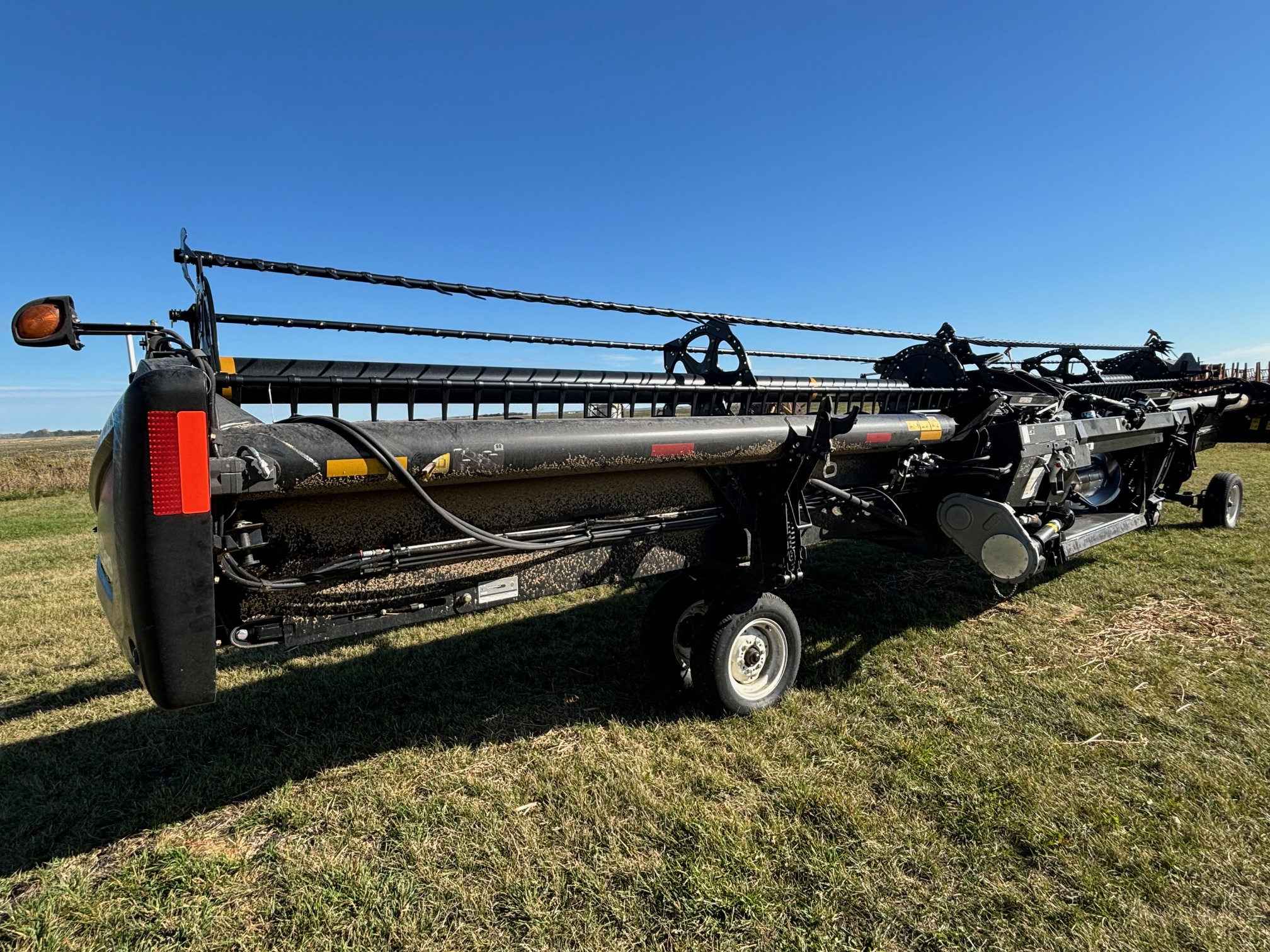 2016 MacDon FD75 Header Combine