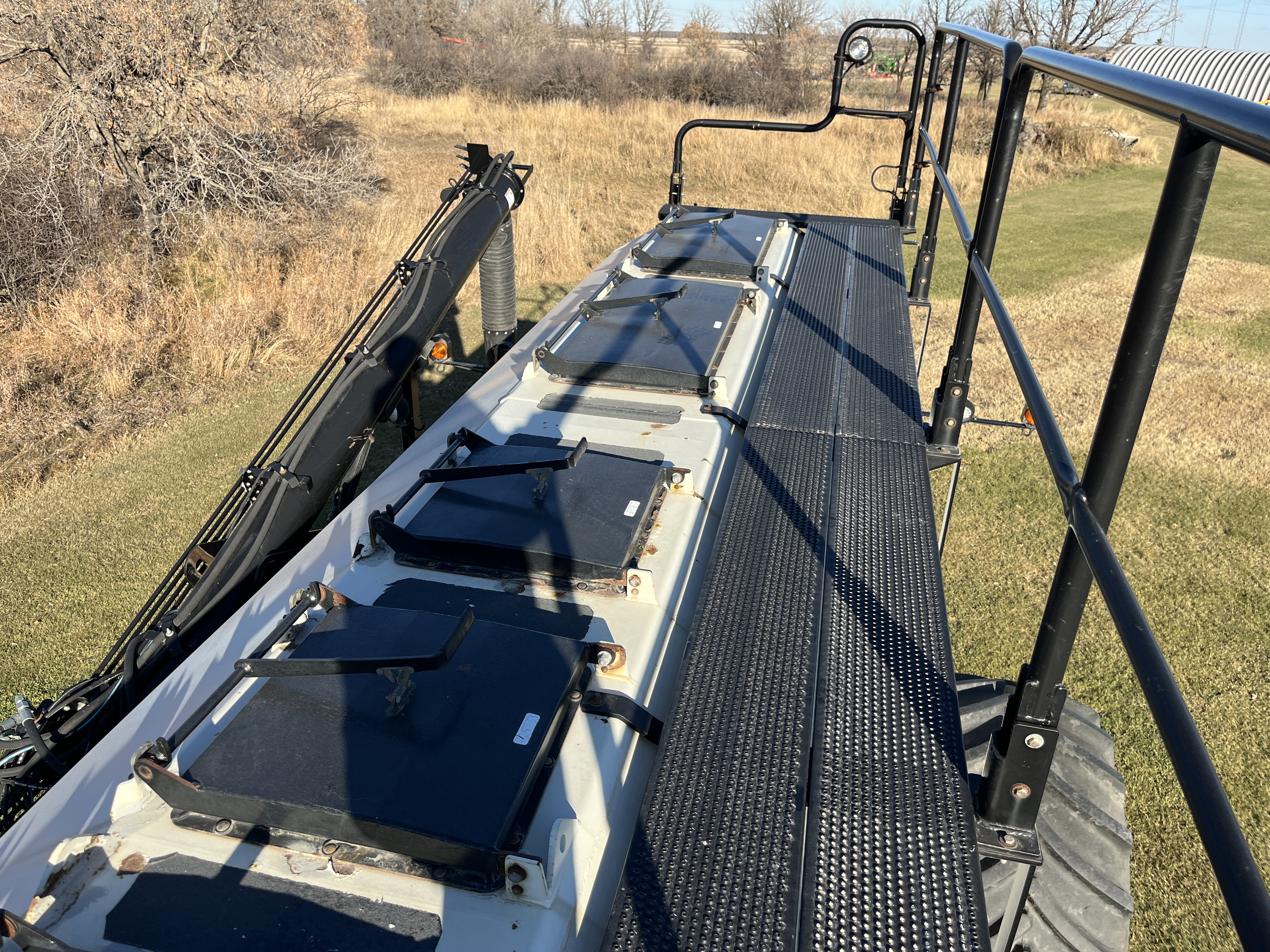 2003 Bourgault 5710 Air Drill