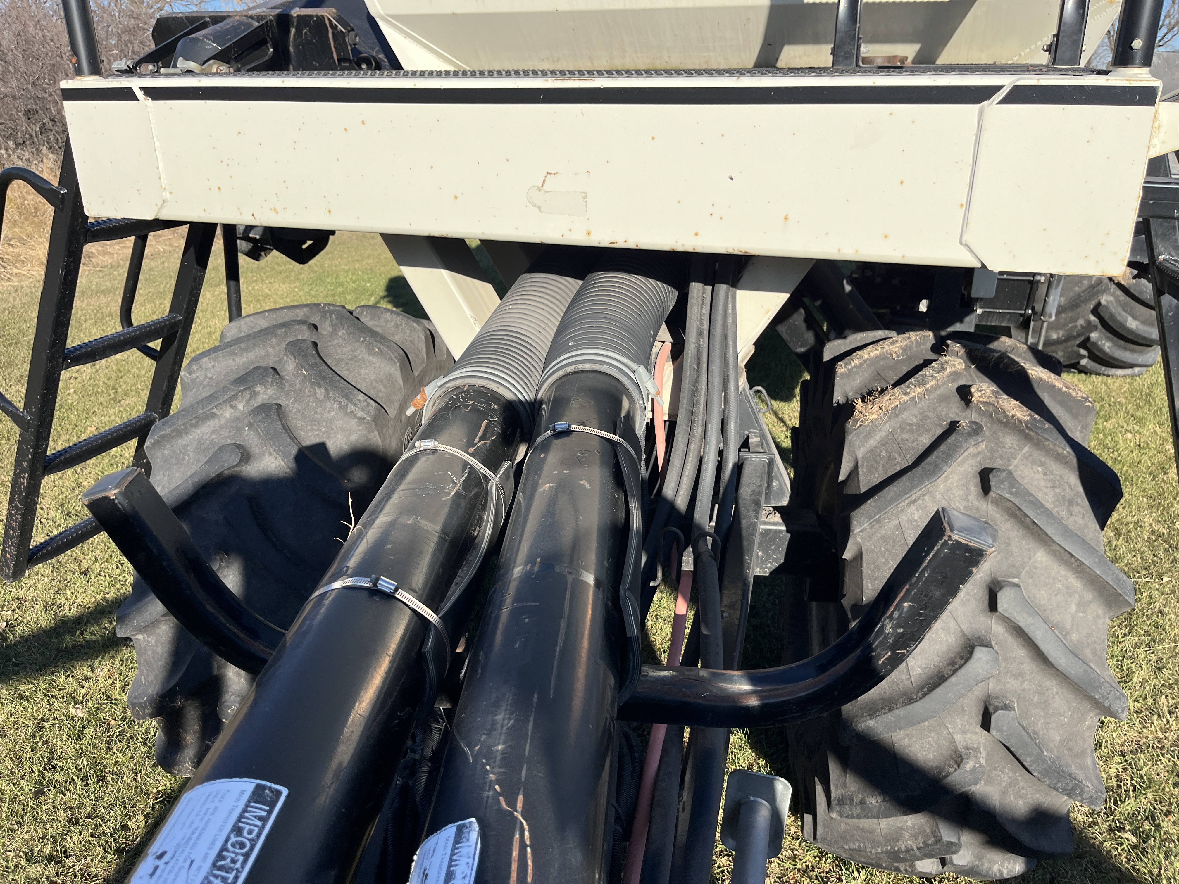 2003 Bourgault 5710 Air Drill
