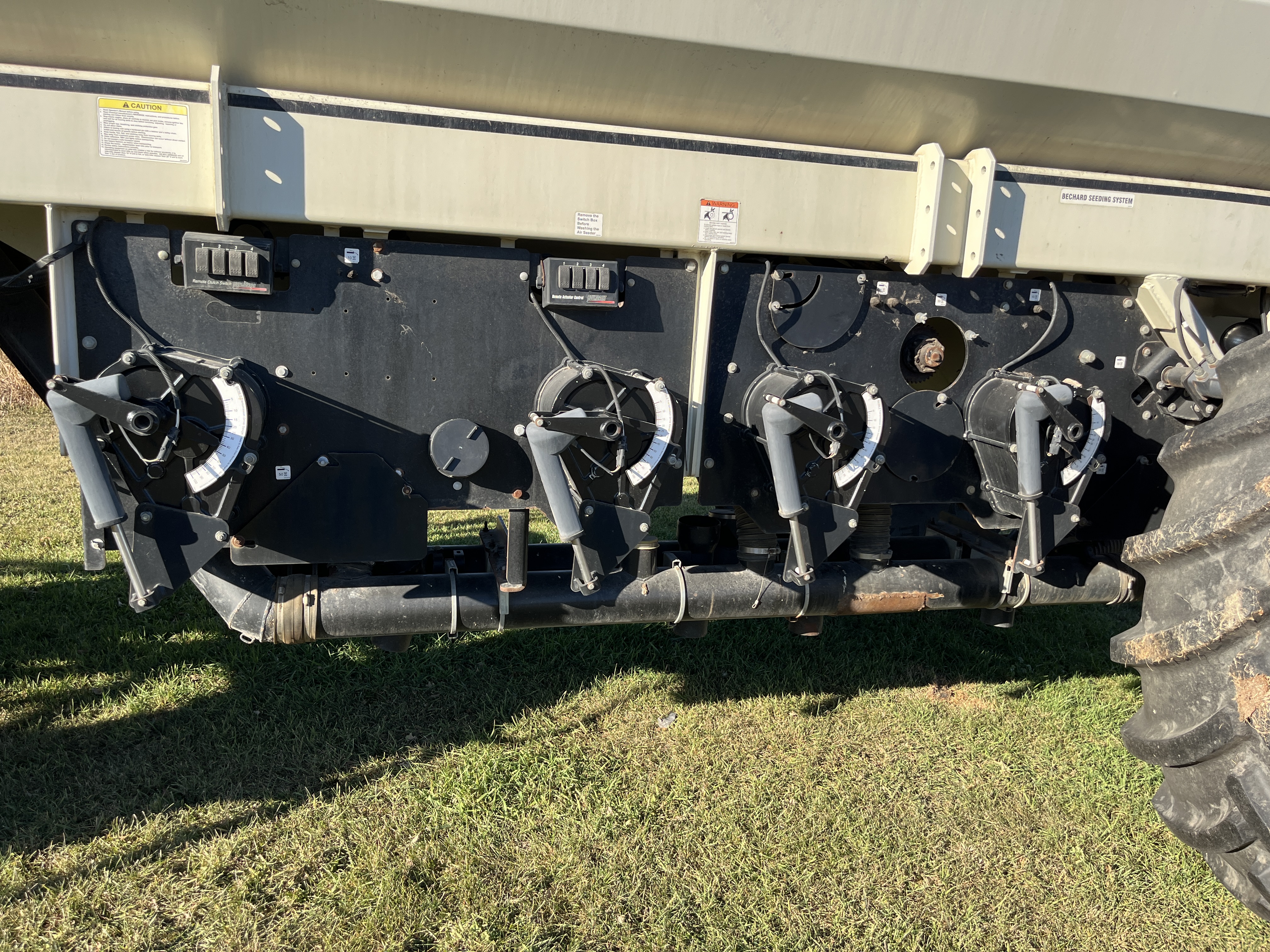 2003 Bourgault 5710 Air Drill