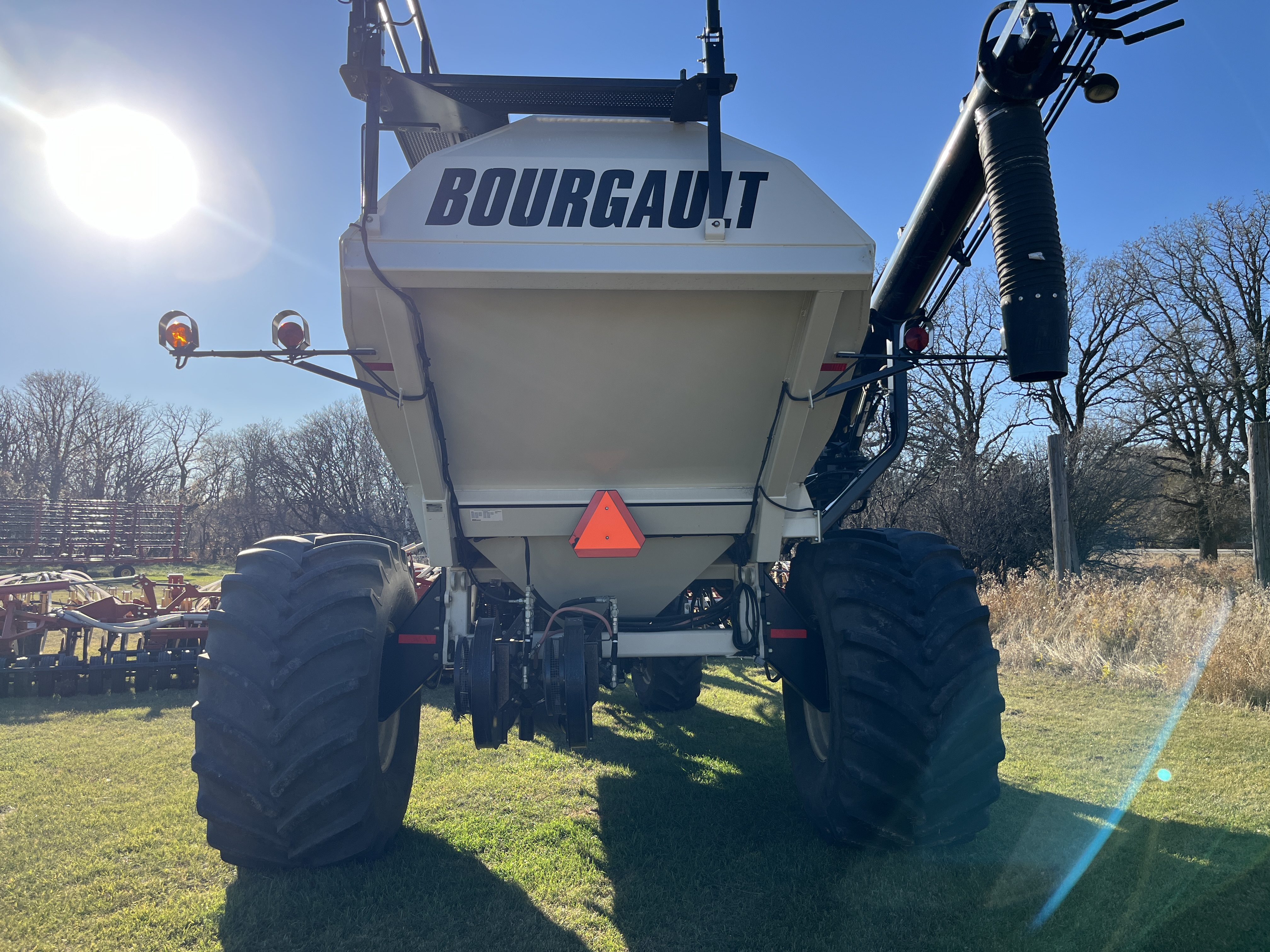 2003 Bourgault 5710 Air Drill